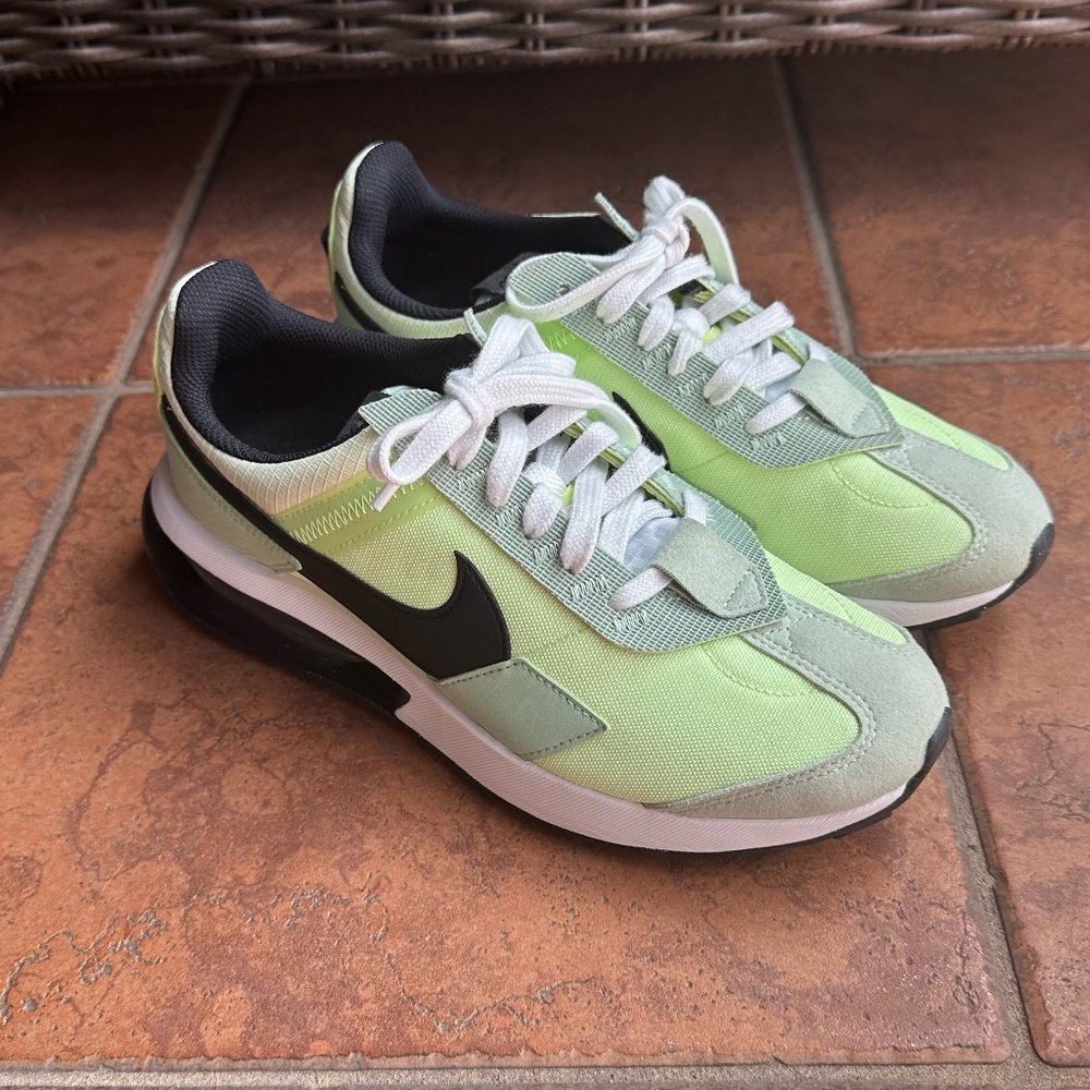 Nike Air Max Pre-Day ‘Liquid Lime’